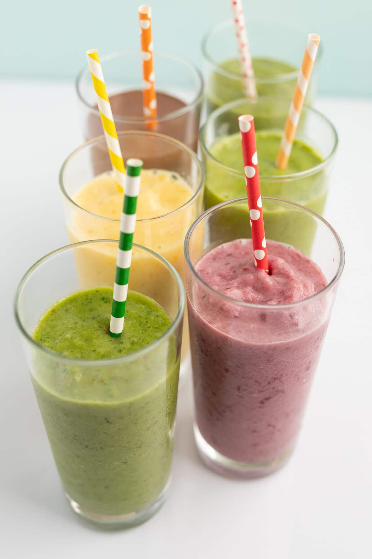 Six different healthy smoothies from frozen smoothie packs