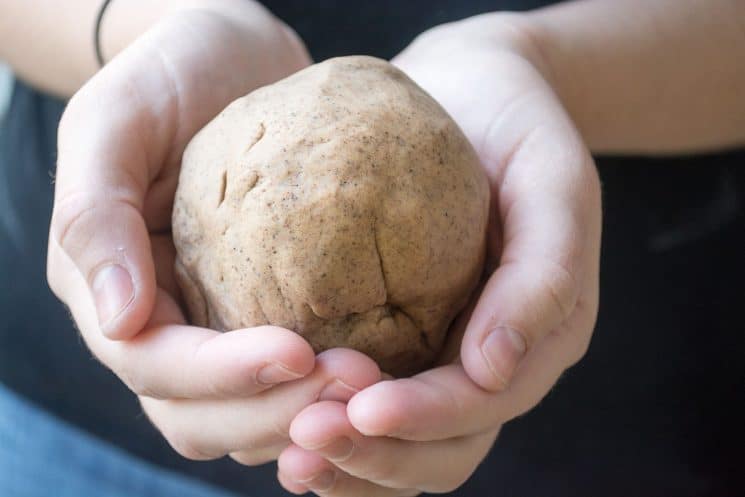 All Natural Gingerbread Playdough recipe that smells amazing!! www.superhealthykids.com